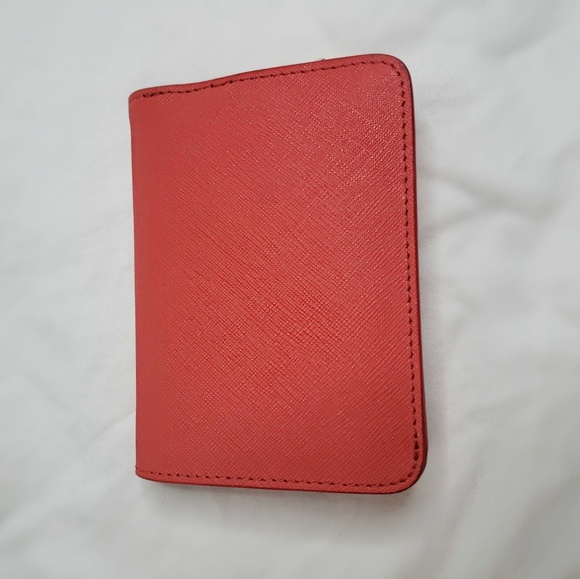 Danier Leather Wallet (Small) - Picture 3 of 4